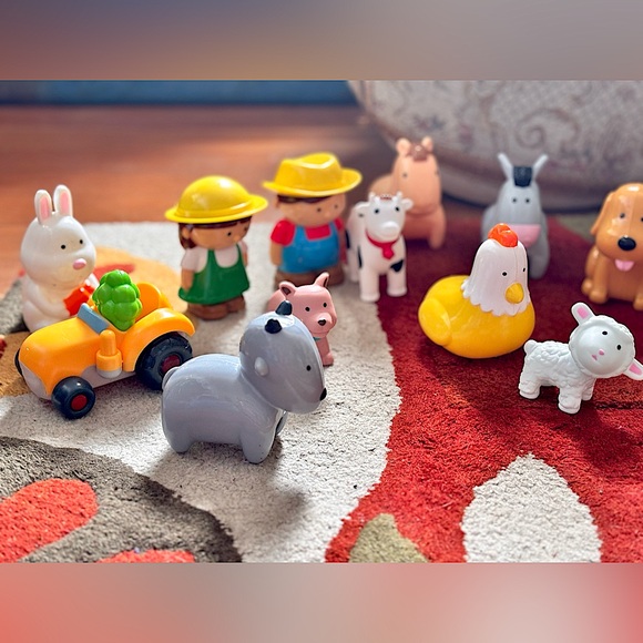 Adorable Vintage Assorted Chubby Fat Toddler Farm Animals,Tractor Playset 4 Kids - Picture 8 of 12